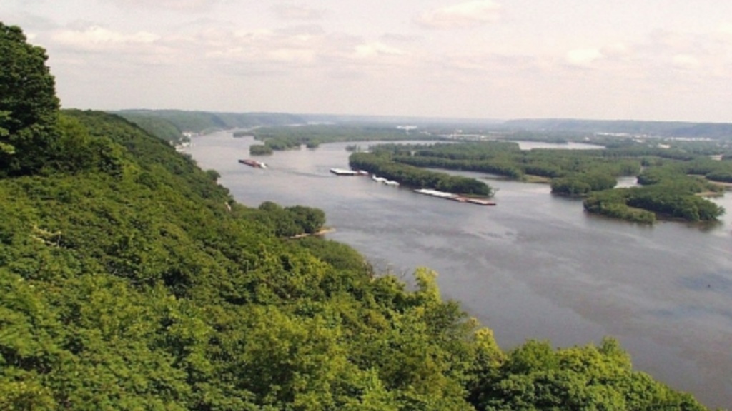 Aerial photo of river and tree-covered islands